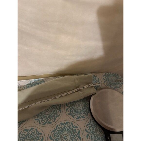 Nike Dri-FIT One Women's High-Waisted 7/8 French Terry Joggers - Picture 6 of 6